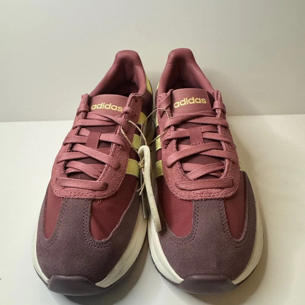Adidas Women's Run 70’s 2.0 Sneakers - Size 6US - Picture 5 of 11
